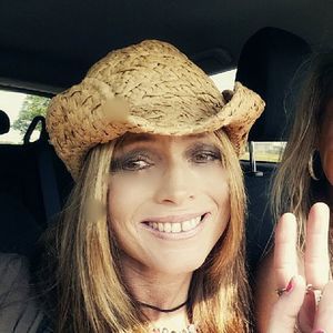 Meet your Posher, Marsha